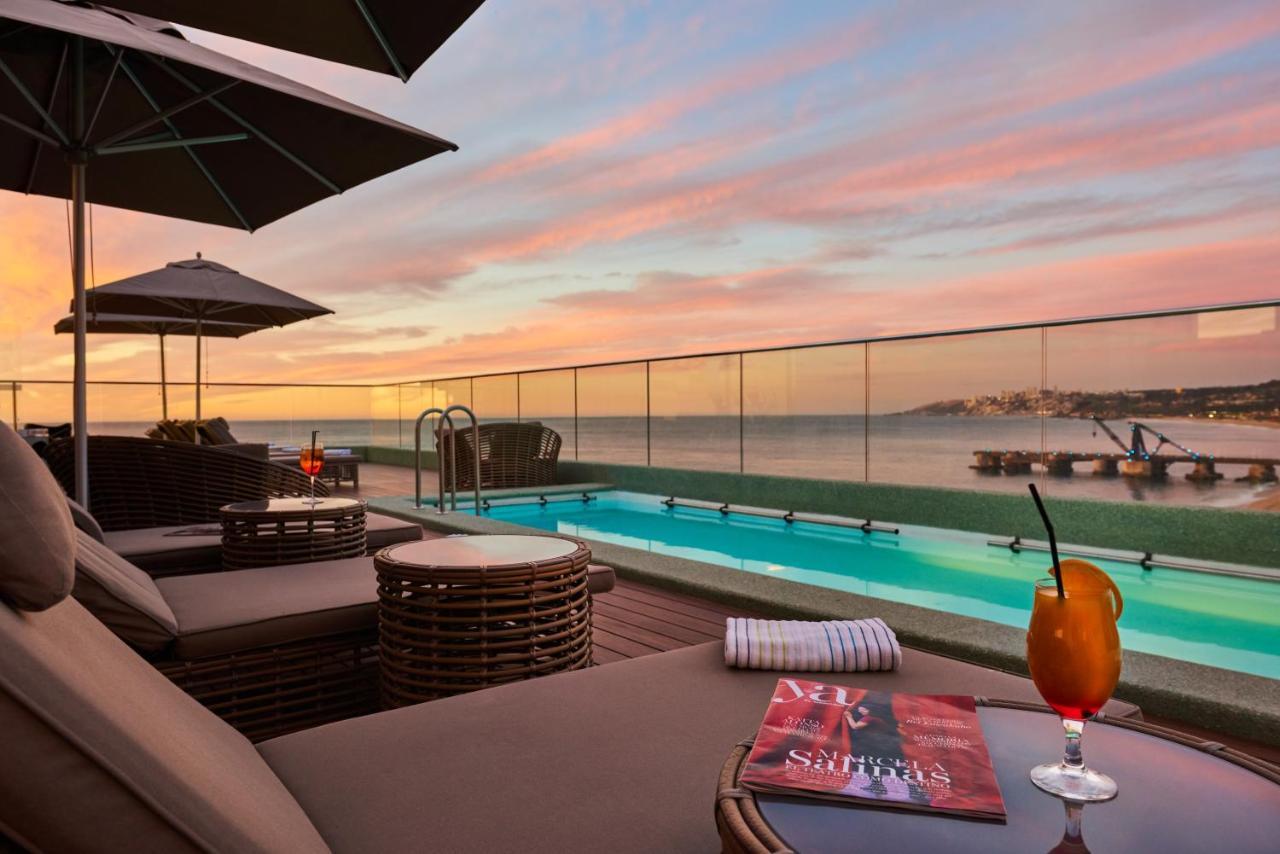 Pullman Vina Del Mar San Martin Hotel Buitenkant foto The pool at the hotel